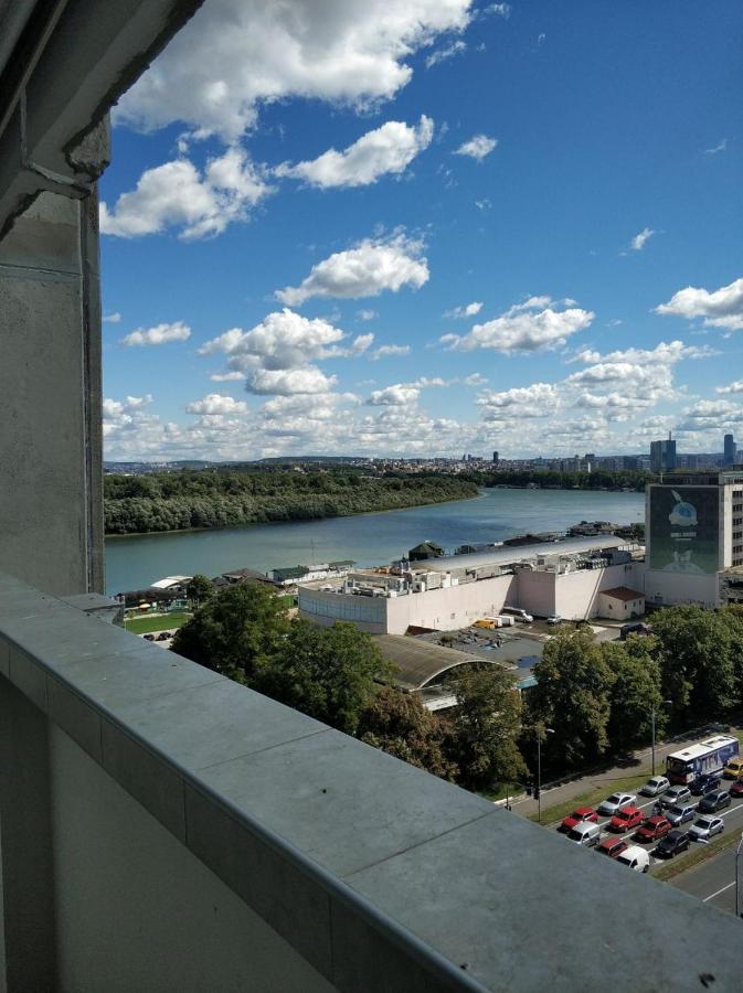 ベオグラードAlexplatz Danube Viewアパートメント エクステリア 写真